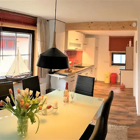 Toepferweg 06 Doppelhaushaelfte Mia * Ahrenshoop